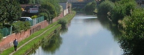 Photo of a section of the bridgewater canal in 2007