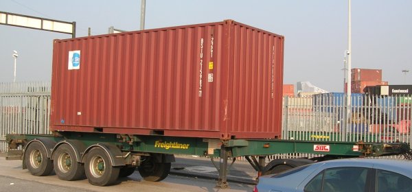 Photo of a modern Freightliner lorry showing positioning of a 20 foot container on the trailer