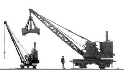 Steam cranes comparative sizes